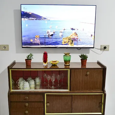 Semesterbostad Brielle's House Vlorë