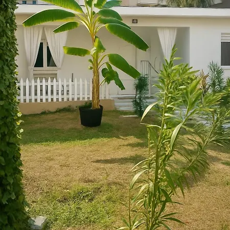 Brielle's House * Vlorë